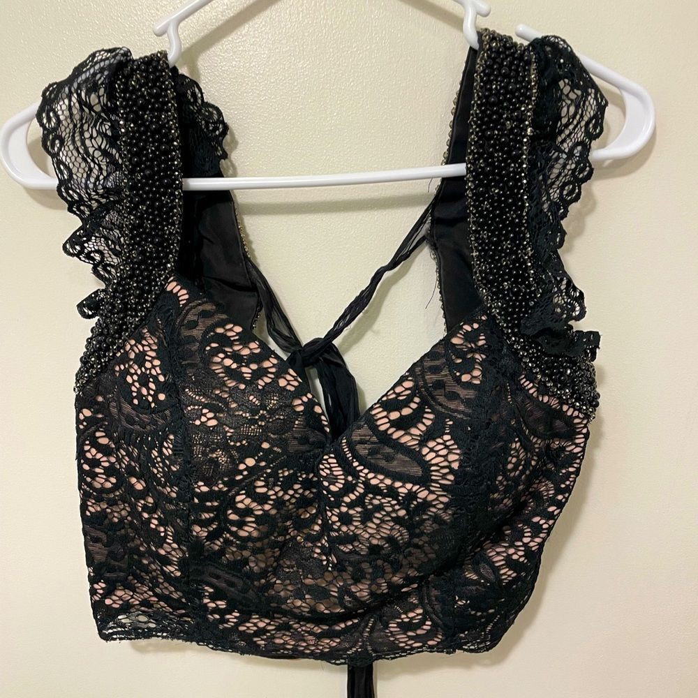 Sherri Hill gorgeous beaded embellished halter top formal back tie sz 10 prom